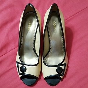 Connie tan and black 2.5 inch heel